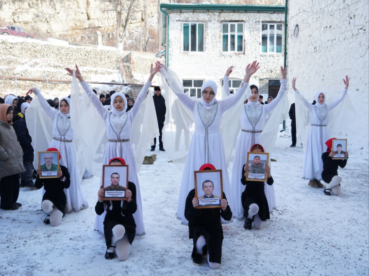 Открытие мемориальной доски героя СВО.